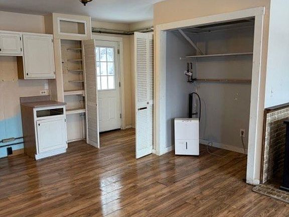 3rd image of 18 Prospect Street
