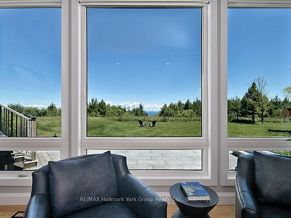 2nd image of 125 Mountain Rd