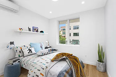Sold by Univani Realty LLC