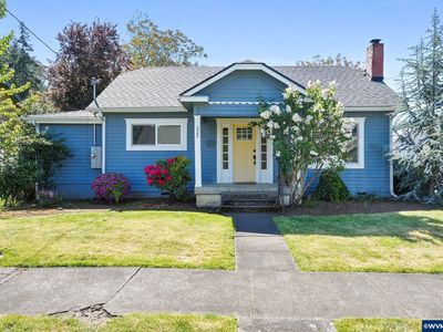 220 Adams Ave, Silverton, OR, 97381