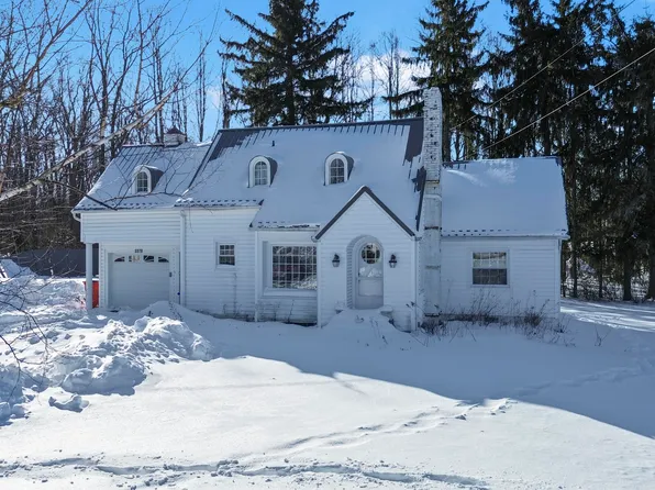 3379 Ben Franklin Hwy, Ebensburg, PA 15931