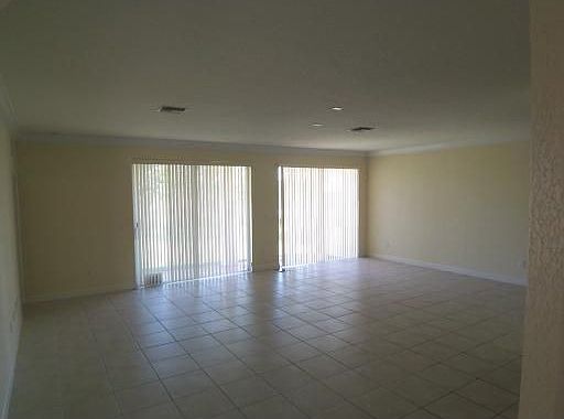 2nd image of 10516 Marsh St