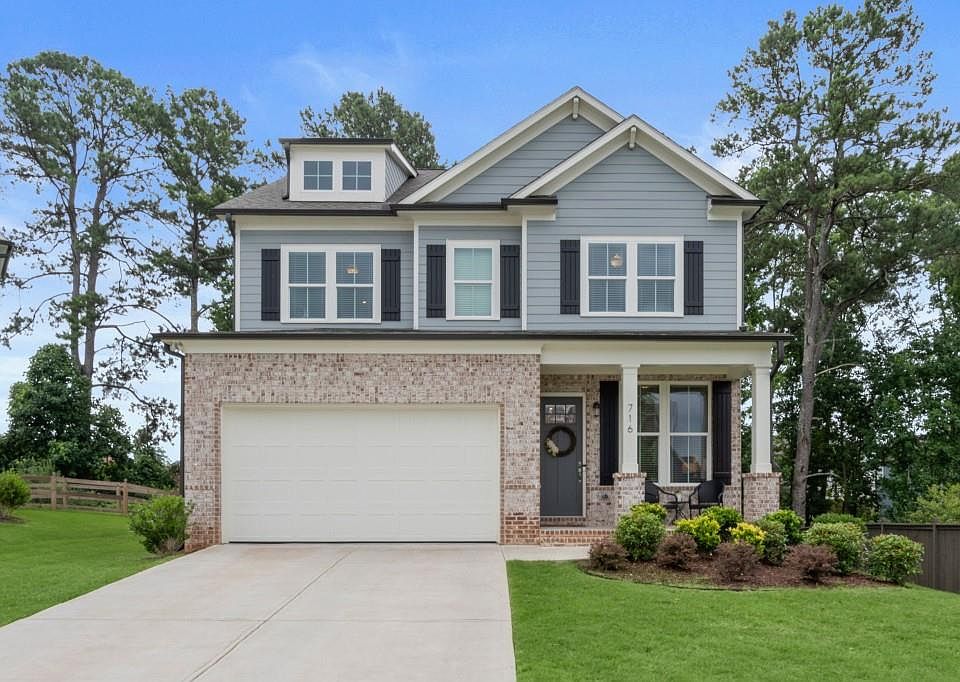 1st image of 716 Bridgeview Dr