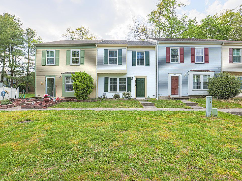 1st image of 1304 Bartley Pl