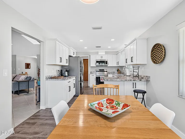32 Kingsley Cir — Photo 10