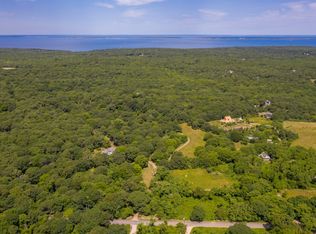 34 Ebens Ln, Chilmark, MA 02535