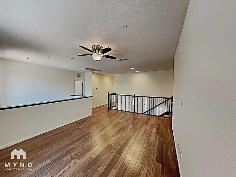 2367 Hancock Dr — Photo 12