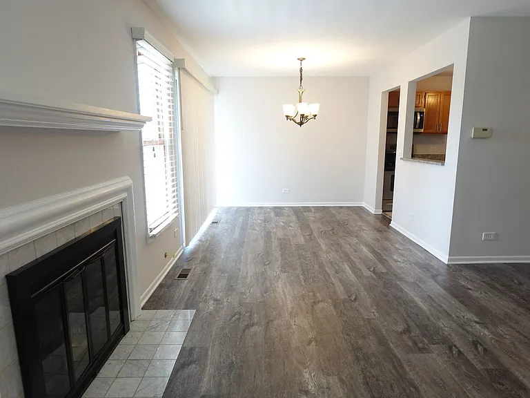 231 University Ln #D — Photo 11