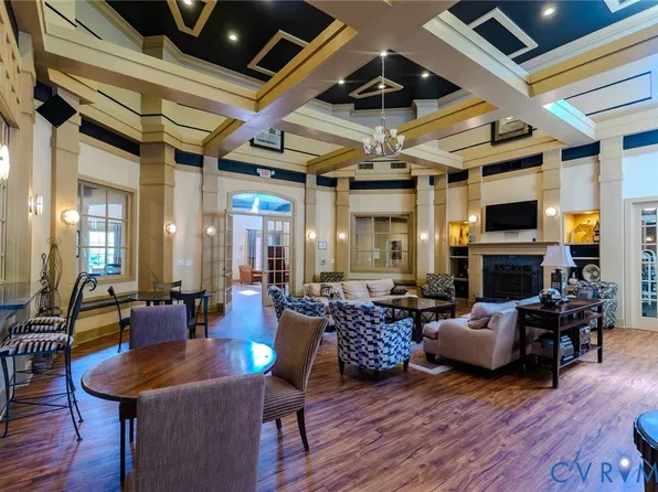 192 Yellowstone Dr APT 306, Charlottesville, VA 22903