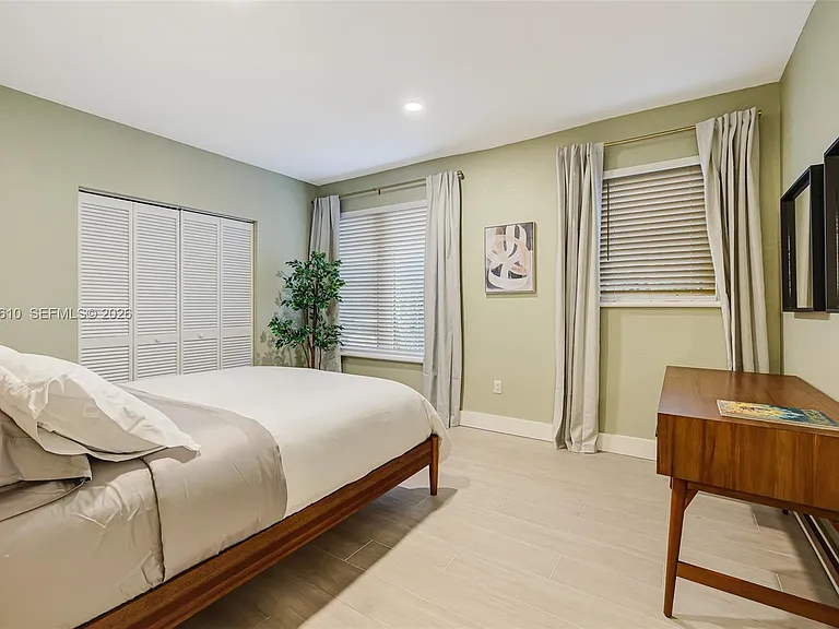 1018 Meridian Ave #2 — Photo 16