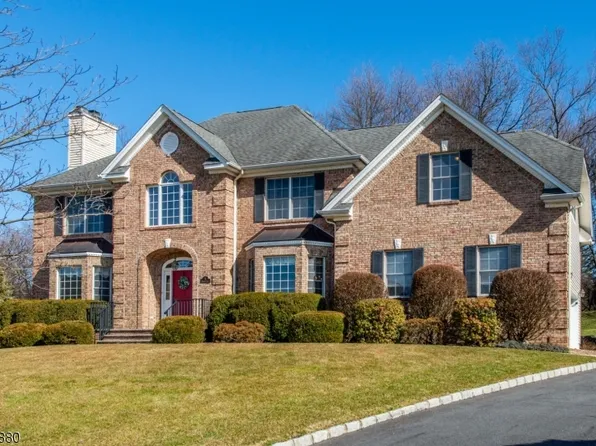 5 Baldwin Ct, Fairfield Twp., NJ 07004