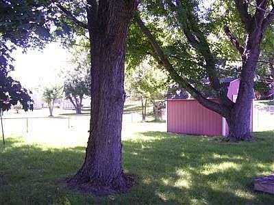 3rd image of 118 Brookmoor Dr