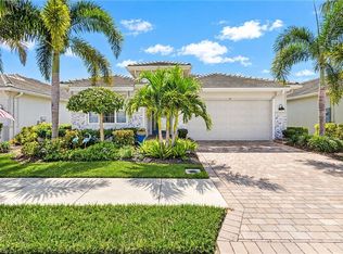28024 Seasons Tide AVE, BONITA SPRINGS, FL 34135
