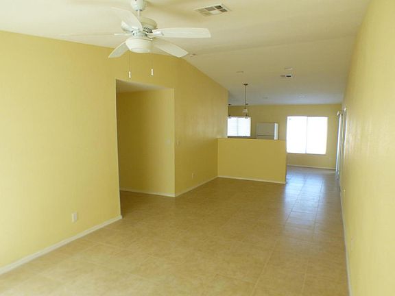 3rd image of 11126 W Turney Ave