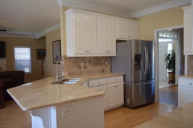 155 Ruby Forest Pkwy — Photo 15