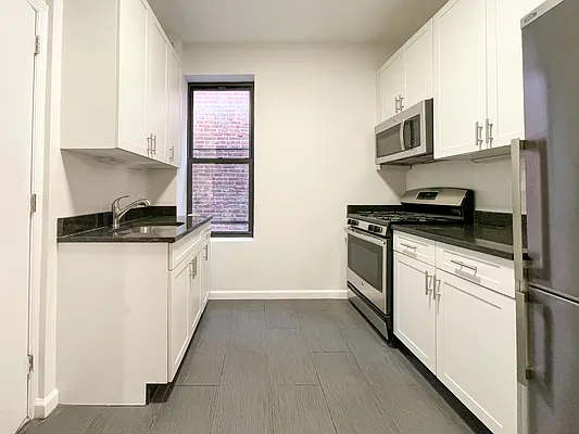 Rented by Dallien Realty Limited Liability Company | media 15