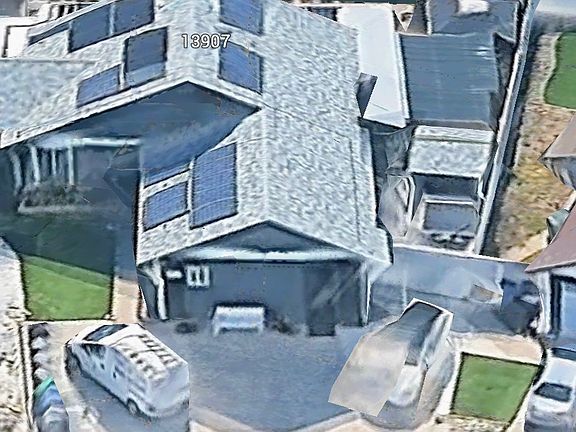 2nd image of 13907 Hawick Dr