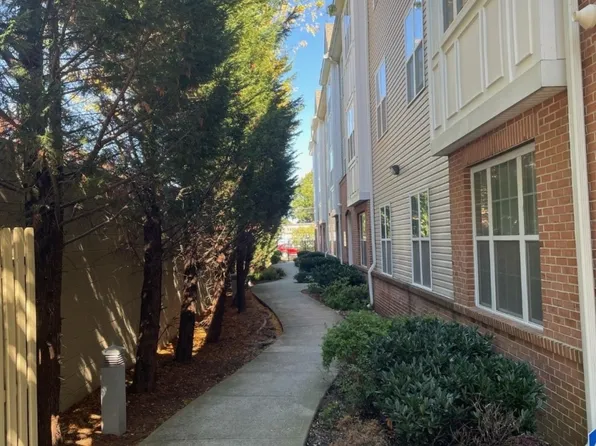 435 Van Houten Ave #307, Passaic City, NJ 07055