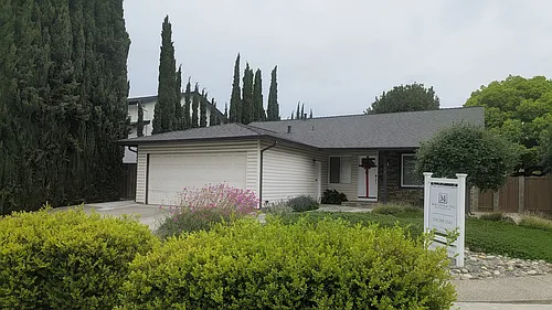 3098 Reynolds Ct Photo 1