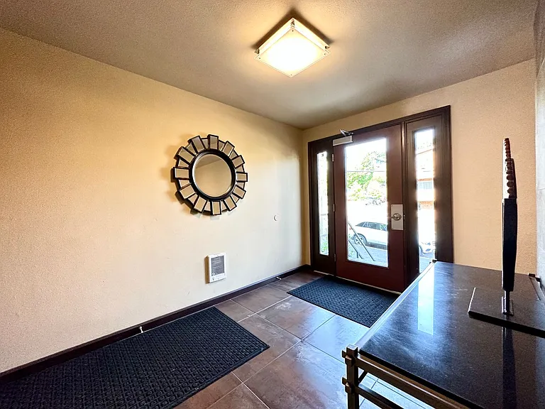 3661 Phinney Ave N #308 — Photo 6