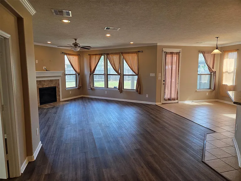 19510 Dunlay Springs Dr — Photo 11