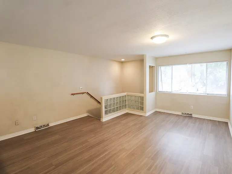 2759 Leisure Dr — Photo 10