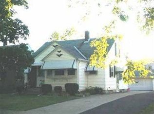 132 Roosevelt Ave, Elyria, OH 44035
