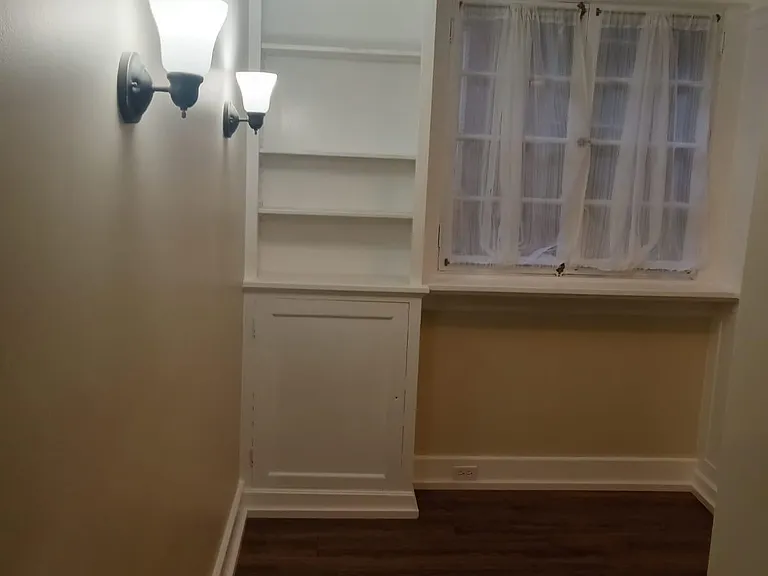 22 Pawling Ave #1 — Photo 6