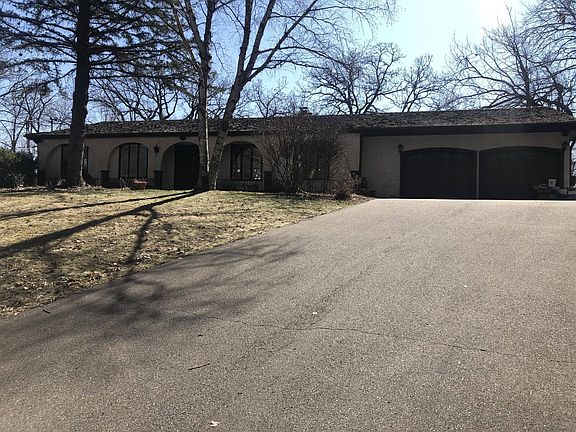 3rd image of 5740 Oakview Ln N