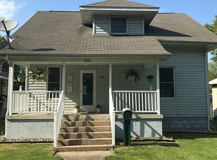 828 E 6th St, Centralia, IL 62801