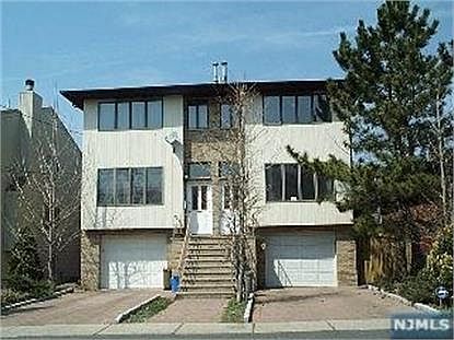 1st image of 2455 Leighton St #A