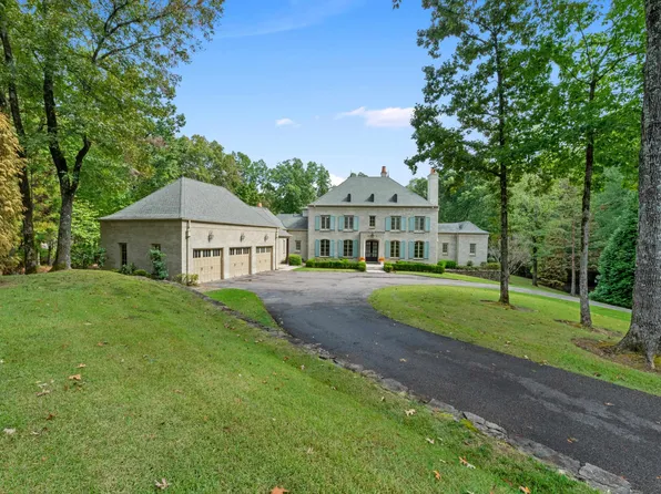 240 Lagrange Creek Dr, Eads, TN 38028