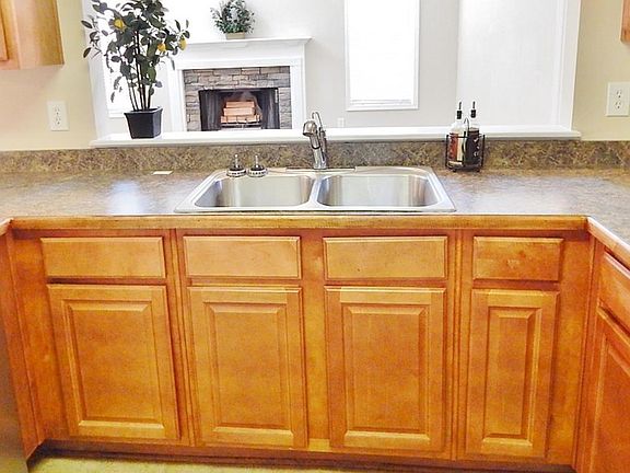 3rd image of 580 Millbrook Village Dr