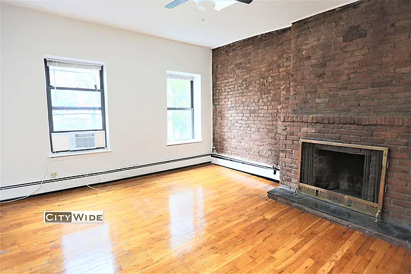 Rented by City Wide Apartments | media 2