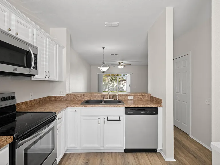337 Countryside Key Blvd — Photo 13