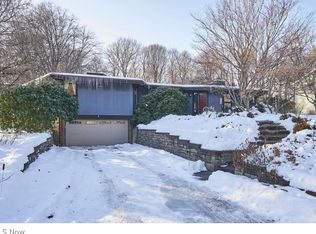 1574 Belle Meade Dr, Akron, OH 44321