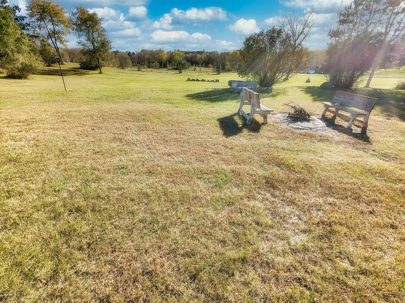 2 bed, 1024 sqft, $1,345 — Photo 3