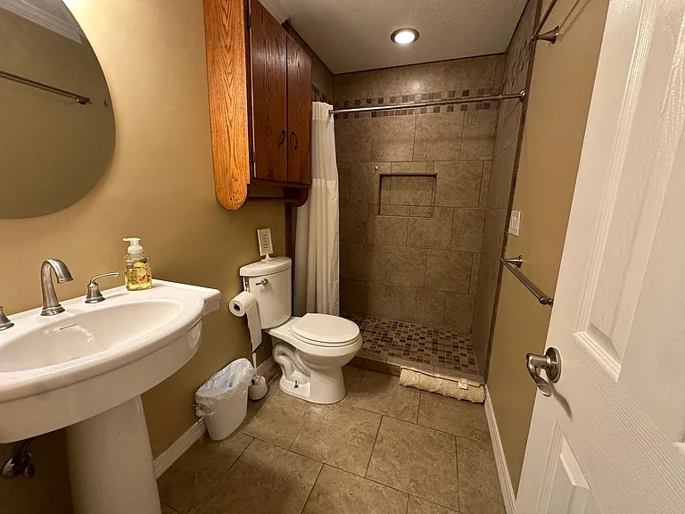 1416 E O St — Photo 9