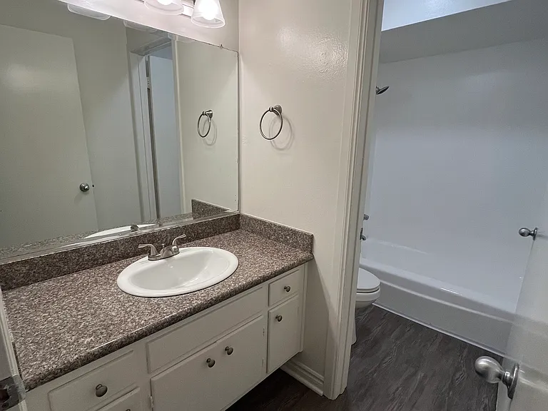 Pinetree Anaheim Apartments — Photo 10