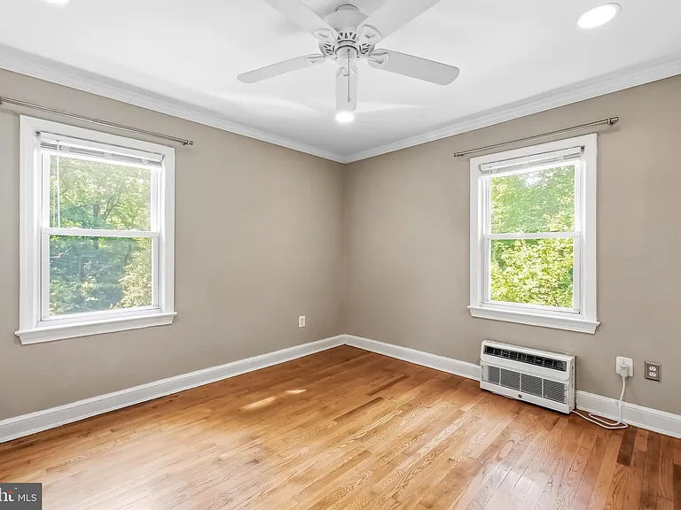 7300 Flower Ave #3 — Photo 17