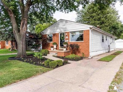 5927 Cherokee St, Taylor, MI, 48180