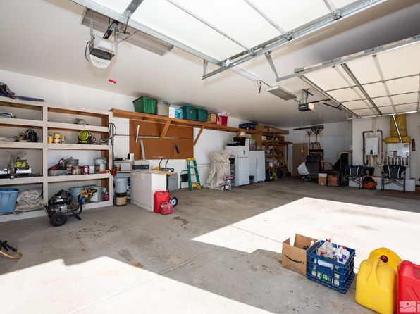 29 Grand View Ln, Wellington, NV 89444