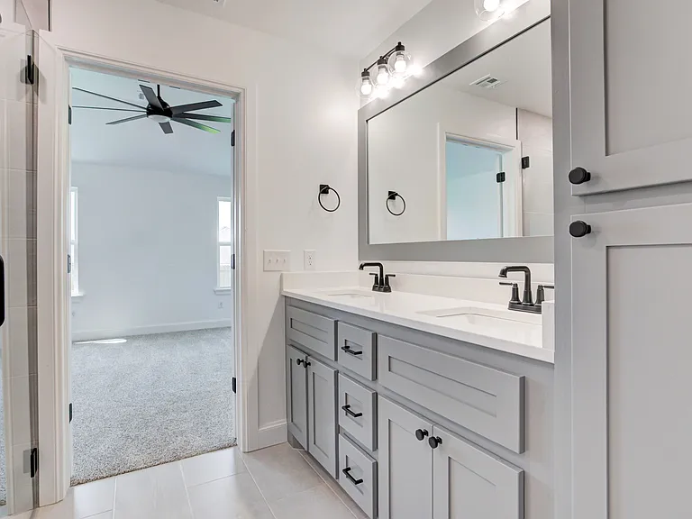 2712 Dunham Dr — Photo 32