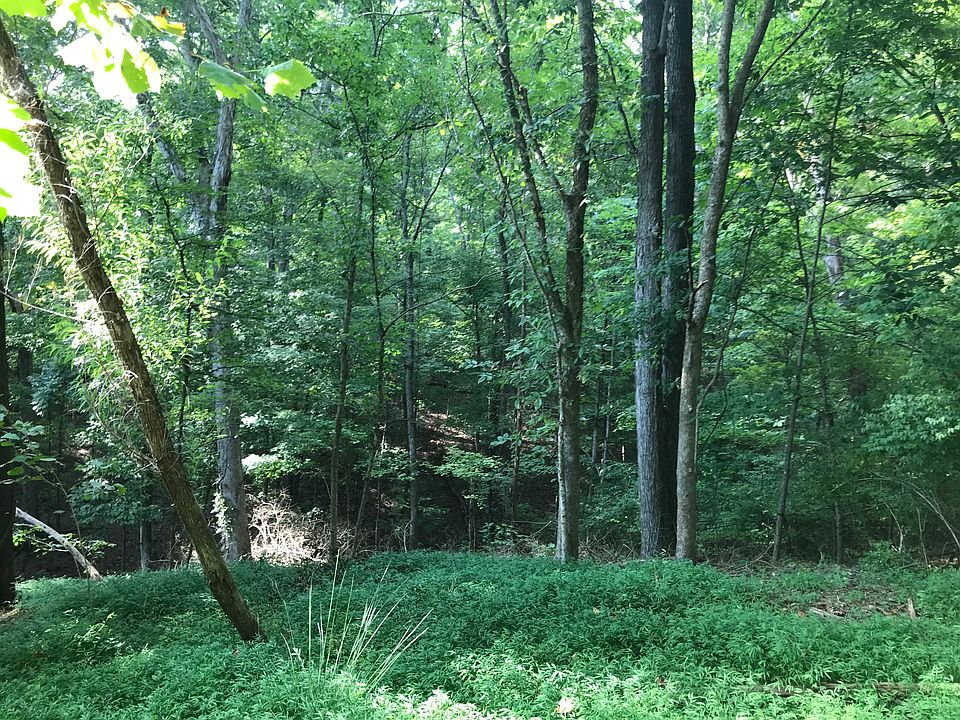 1st image of 212 Harpeth Wood Dr