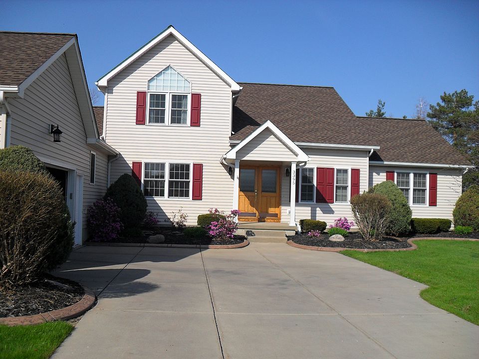 1st image of 3395 Creekview Dr