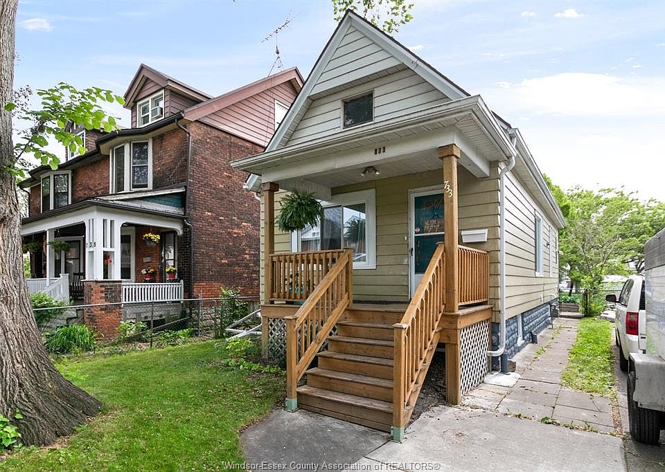 1st image of 733 Church St