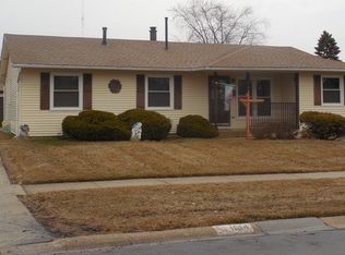 1014 Carpenter Ct, Elk Grove Village, IL 60007