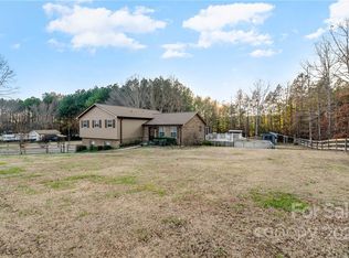 1183 Gaywood Dr, Concord, NC 28025