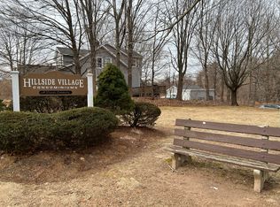 175 Towne House Rd UNIT 175, Hamden, CT 06514