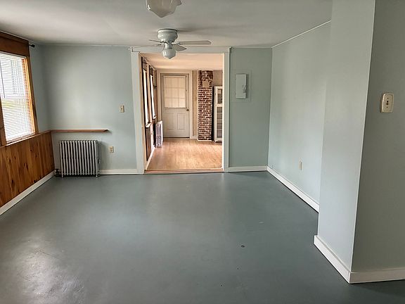 5th image of 50 Jefferson Rd #2